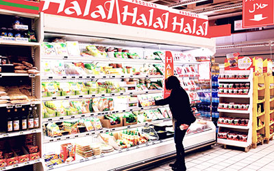Le circuit très strict de la viande halal à Lyon